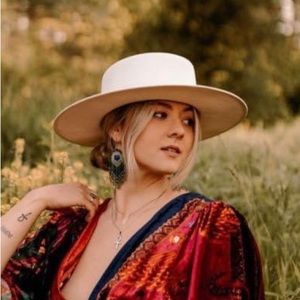 Olive & Pique Hat Cream Boater Wide Brim Boater.